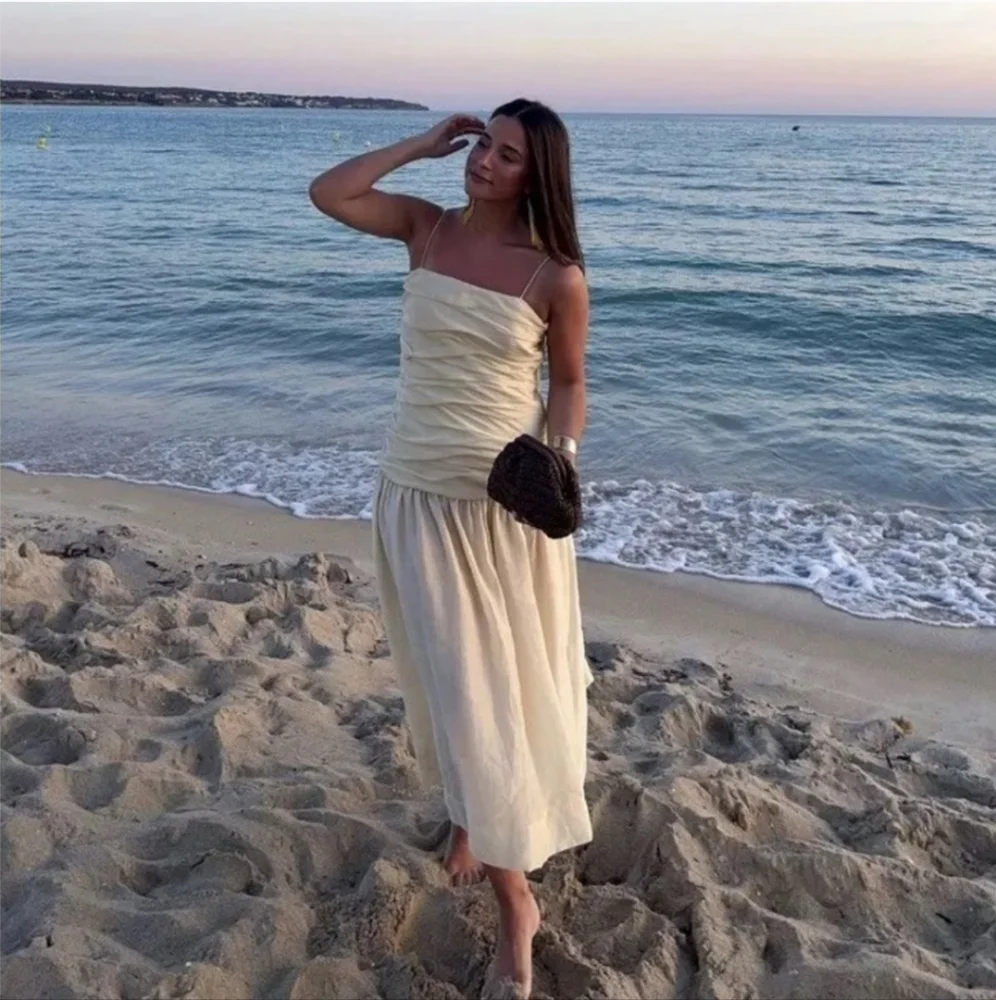 Zara Cream Midi Dress - Picture 3 of 16